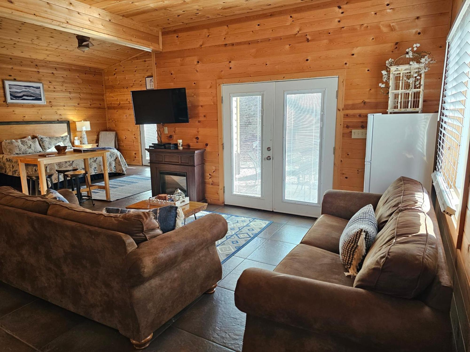 5 Min To Beaver Lake-King Bed-Fire Pit-Jetted Tub #3 Eureka Springs Ngoại thất bức ảnh